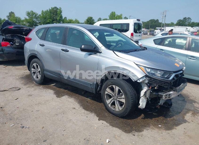 2017 Honda Cr-v LX (VIN 7FARW5H31HE008076) main photo