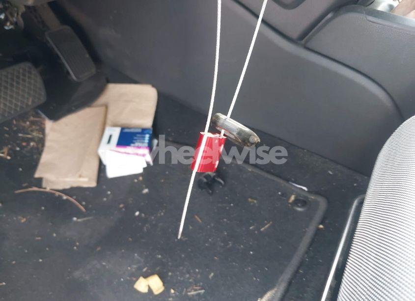 Photo 11 of 2017 Honda Cr-v LX (VIN 7FARW5H31HE008076)