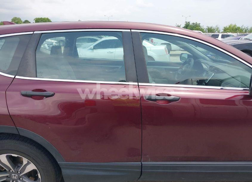 Photo 13 of 2017 Honda Cr-v LX (VIN 7FARW5H33HE007558)