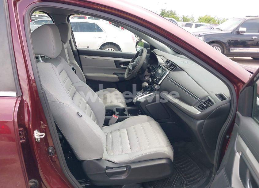 Photo 5 of 2017 Honda Cr-v LX (VIN 7FARW5H33HE007558)