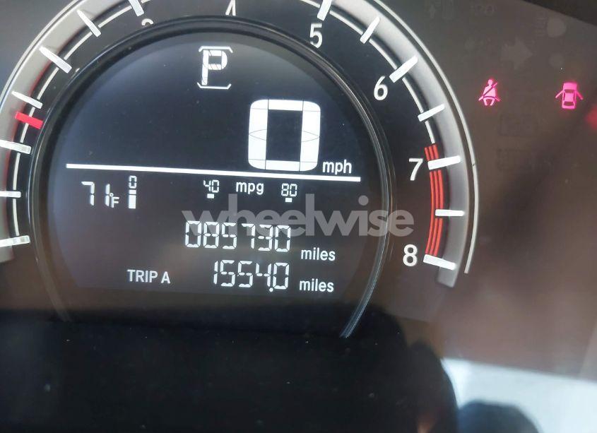 Photo 15 of 2017 Honda Cr-v LX (VIN 7FARW5H33HE014039)