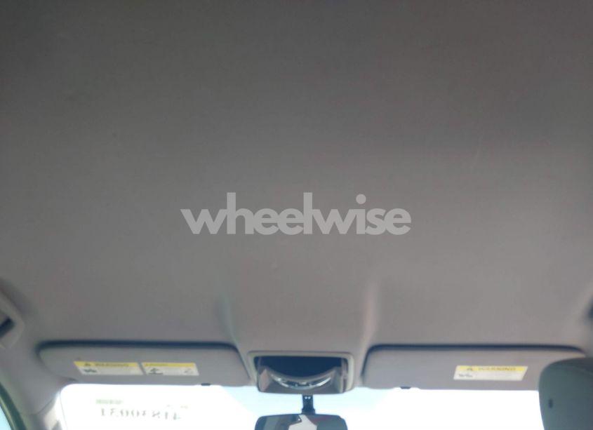 Photo 19 of 2017 Honda Cr-v LX (VIN 7FARW5H33HE014039)