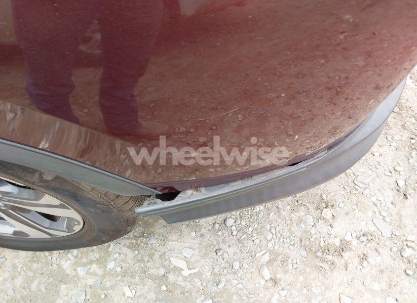 Photo 6 of 2017 Honda Cr-v LX (VIN 7FARW5H34HE010582)