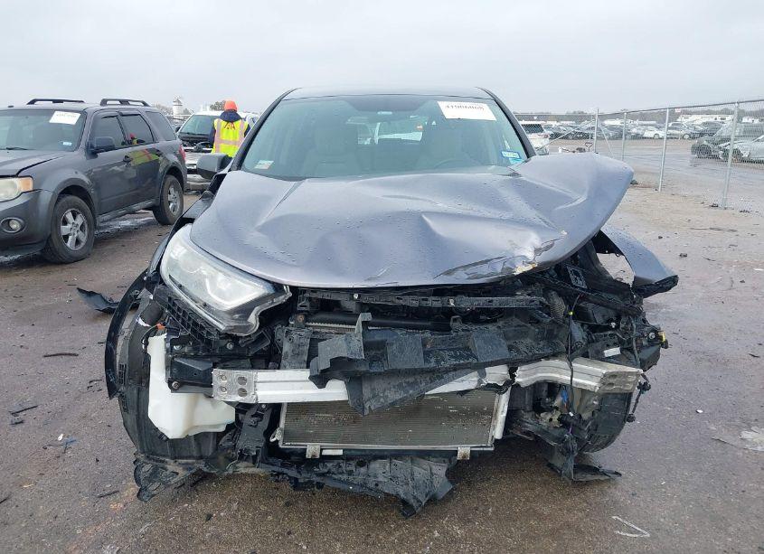 Photo 13 of 2017 Honda Cr-v LX (VIN 7FARW5H34HE014051)