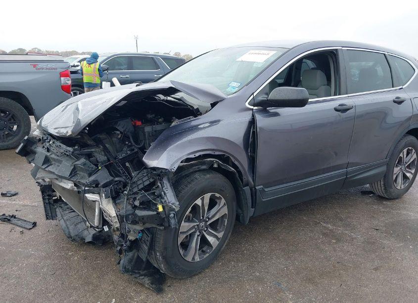 Photo 6 of 2017 Honda Cr-v LX (VIN 7FARW5H34HE014051)