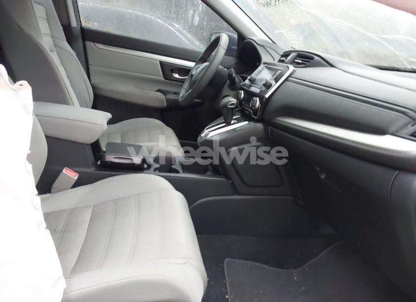 Photo 5 of 2017 Honda Cr-v LX (VIN 7FARW5H37HE003867)