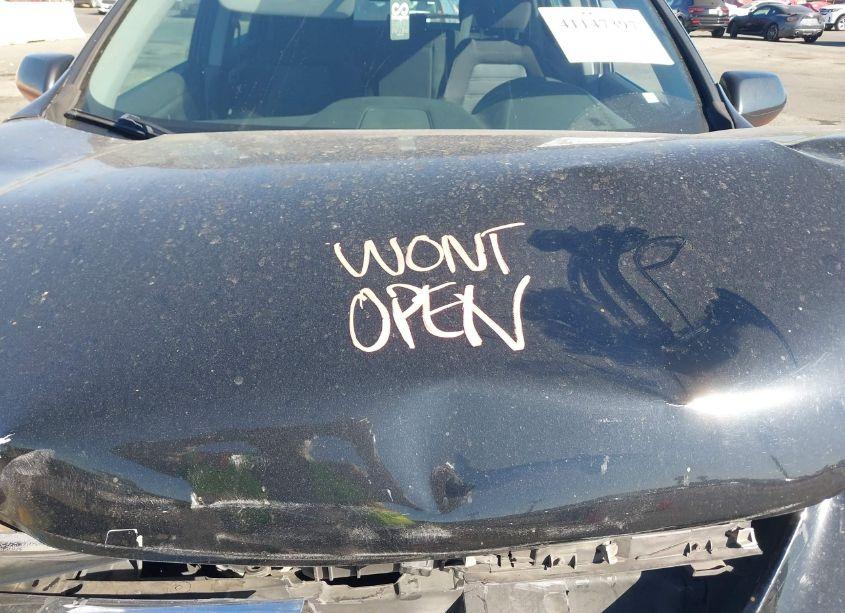 Photo 10 of 2017 Honda Cr-v LX (VIN 7FARW5H38HE001741)