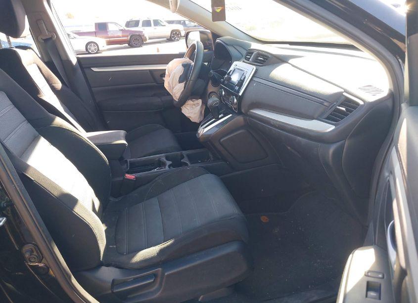 Photo 5 of 2017 Honda Cr-v LX (VIN 7FARW5H38HE001741)