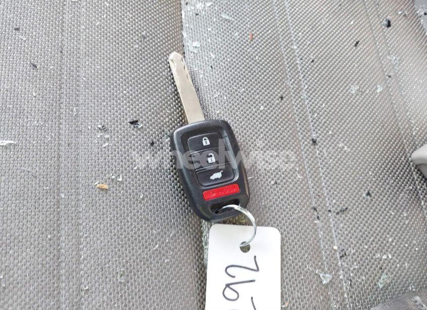 Photo 11 of 2017 Honda Cr-v LX (VIN 7FARW5H3XHE002292)