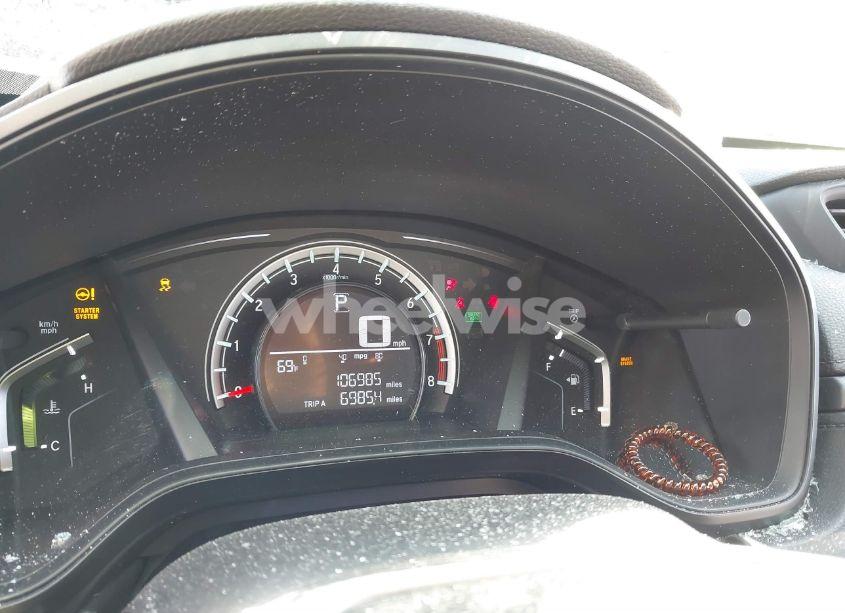 Photo 7 of 2017 Honda Cr-v LX (VIN 7FARW5H3XHE002292)