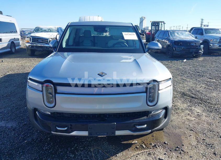 Photo 12 of 2023 Rivian R1t ADVENTURE QUAD MOTOR LARGE PACK (VIN 7FCTGAAA0PN021864)