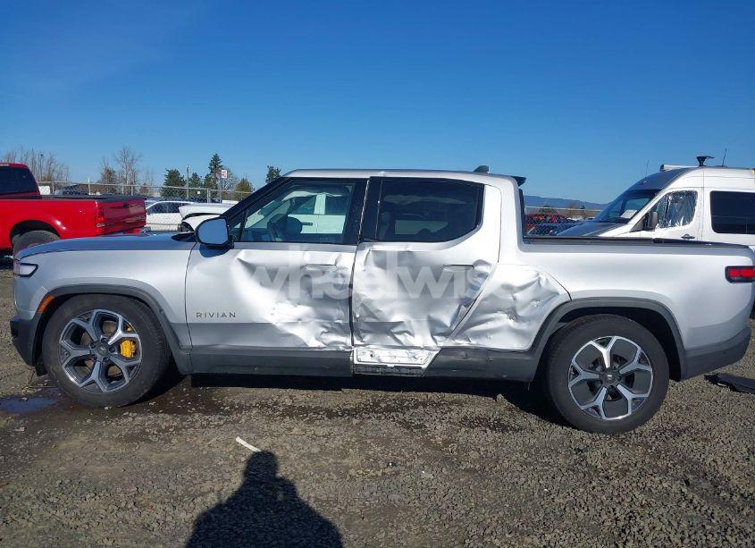 Photo 14 of 2023 Rivian R1t ADVENTURE QUAD MOTOR LARGE PACK (VIN 7FCTGAAA0PN021864)