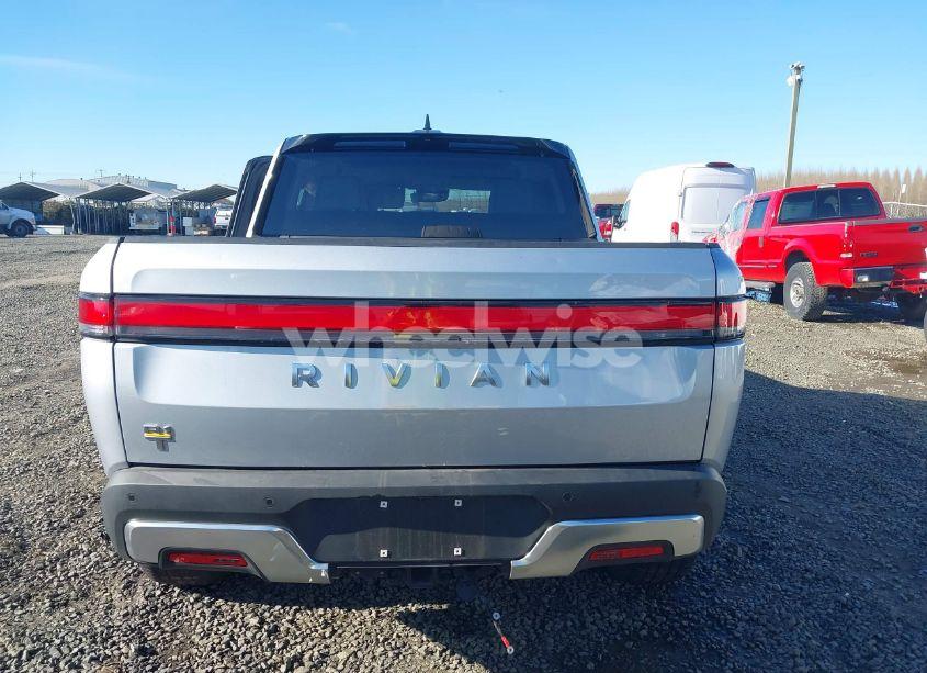 Photo 16 of 2023 Rivian R1t ADVENTURE QUAD MOTOR LARGE PACK (VIN 7FCTGAAA0PN021864)