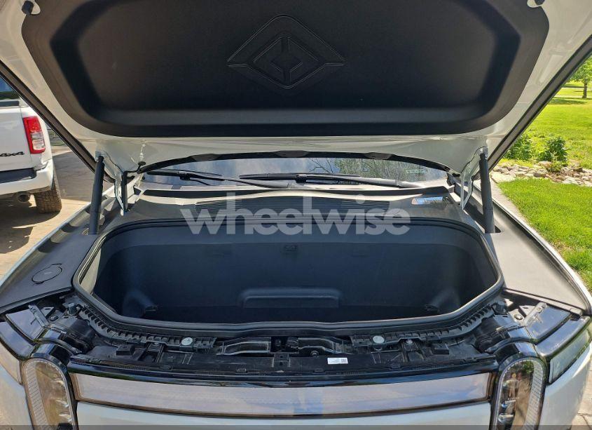 Photo 10 of 2023 Rivian R1t ADVENTURE (VIN 7FCTGAAA1PN020478)