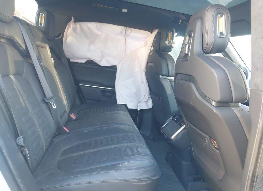 Photo 8 of 2023 Rivian R1t ADVENTURE QUAD MOTOR LARGE PACK (VIN 7FCTGAAA6PN023232)