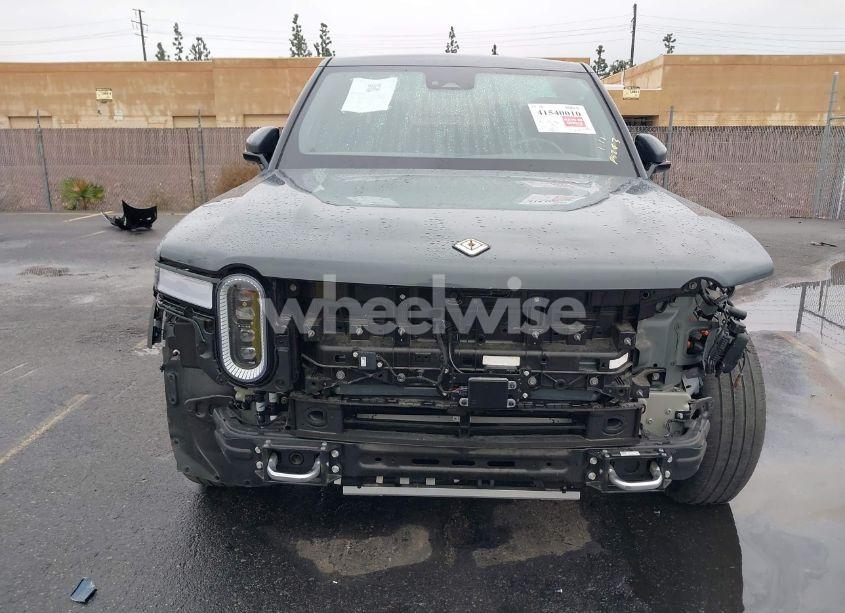 Photo 12 of 2022 Rivian R1t ADVENTURE (VIN 7FCTGAAA7NN016044)