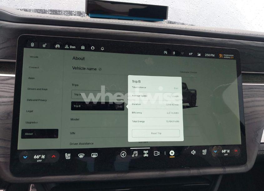 Photo 15 of 2022 Rivian R1t ADVENTURE (VIN 7FCTGAAA7NN016044)