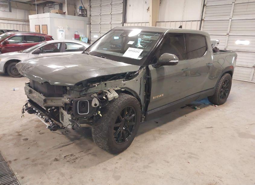 Photo 2 of 2022 Rivian R1t LAUNCH EDITION (VIN 7FCTGAAL0NN009423)
