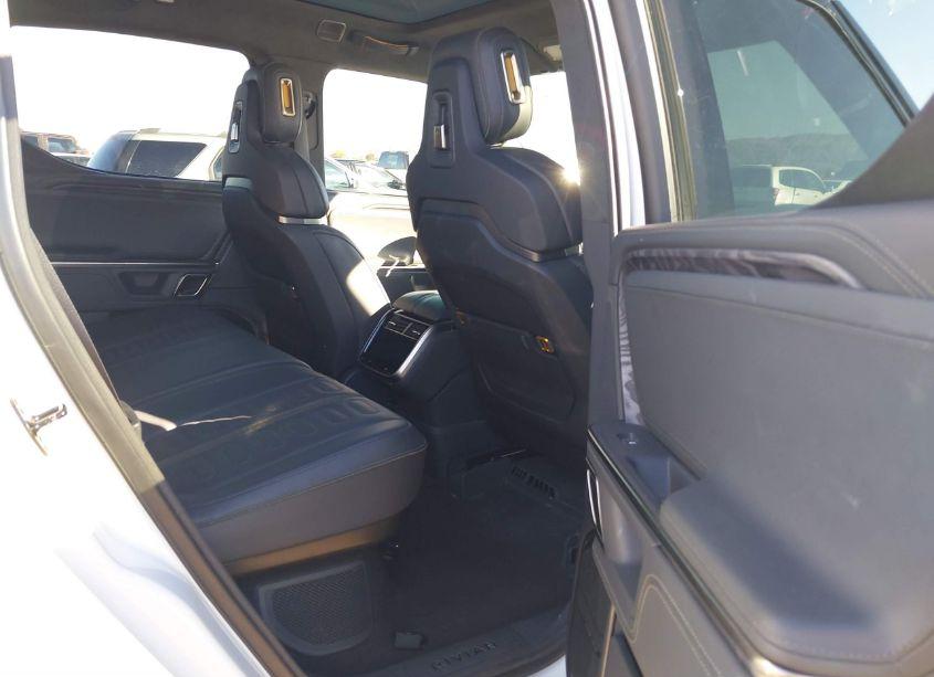 Photo 7 of 2022 Rivian R1t LAUNCH EDITION (VIN 7FCTGAAL3NN000280)