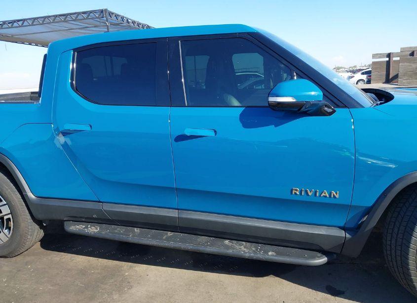 Photo 14 of 2022 Rivian R1t LAUNCH EDITION (VIN 7FCTGAAL3NN000778)