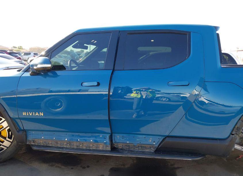 Photo 15 of 2022 Rivian R1t LAUNCH EDITION (VIN 7FCTGAAL3NN000778)