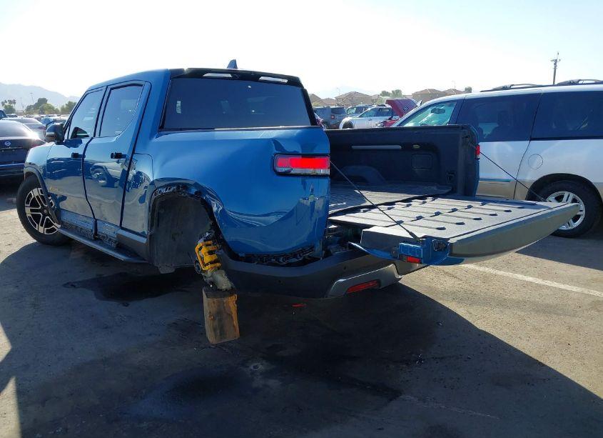 Photo 3 of 2022 Rivian R1t LAUNCH EDITION (VIN 7FCTGAAL3NN000778)