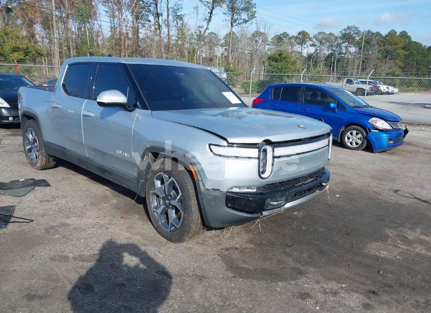 2024 Rivian R1t ADVENTURE/ADVENTURE DUAL MOTOR LARGE PACK/ADVENTURE DUAL MOTOR PERF LARGE PACK (VIN 7FCTGBAA8RN034001) main photo