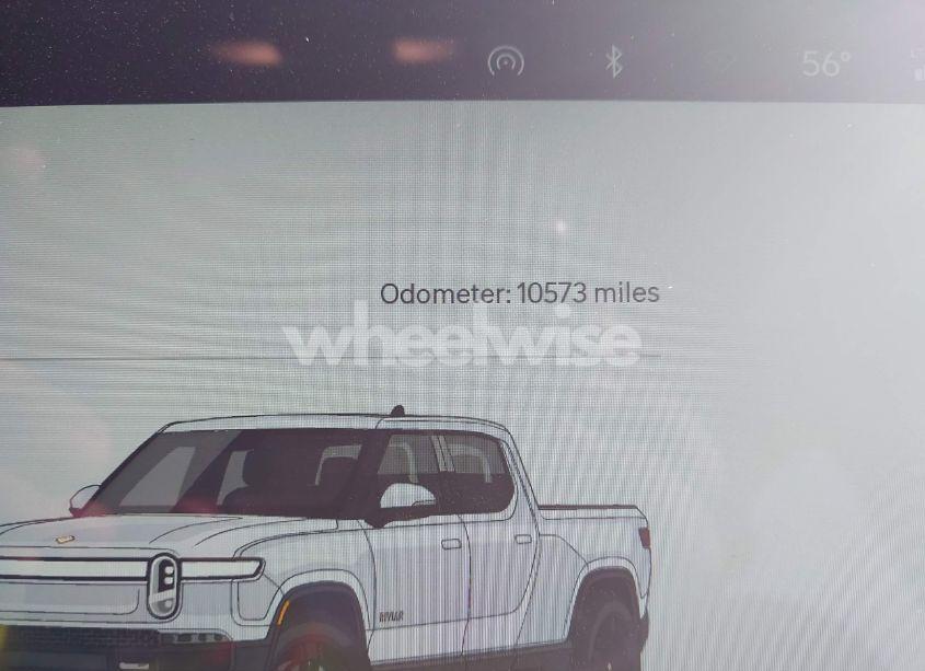 Photo 12 of 2024 Rivian R1t ADVENTURE/ADVENTURE DUAL MOTOR LARGE PACK/ADVENTURE DUAL MOTOR PERF LARGE PACK (VIN 7FCTGBAA8RN034385)