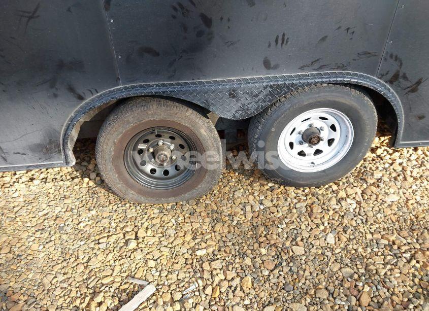 Photo 7 of 2023 High Country CARGO 24FT ENCLOSED TRAILE (VIN 7FWBE2429P1024607)