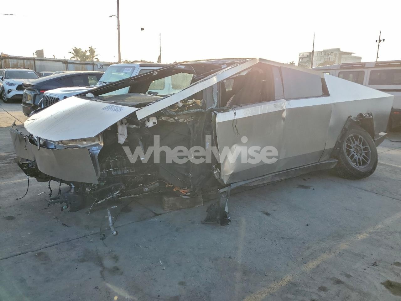 2025 TESLA CYBERTRUCK (VIN 7G2CEHED9SA058678) main photo