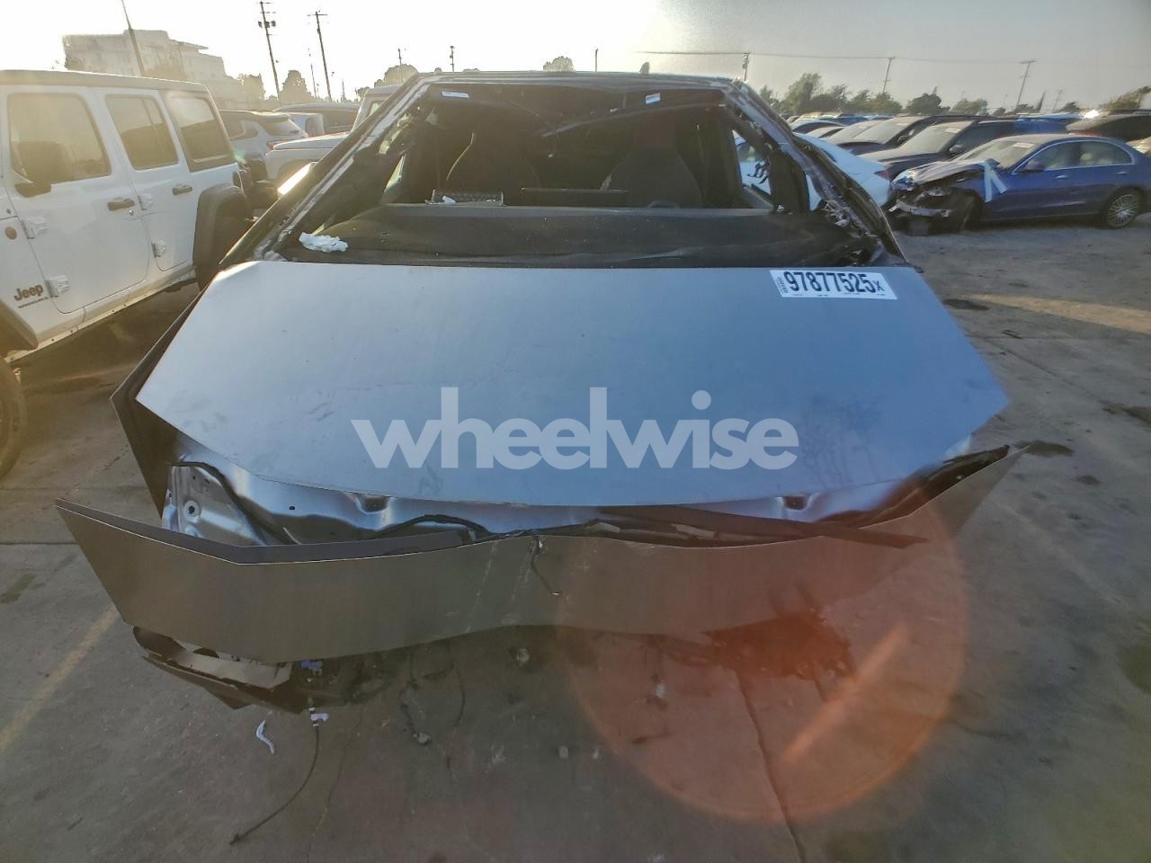 Photo 5 of 2025 TESLA CYBERTRUCK (VIN 7G2CEHED9SA058678)