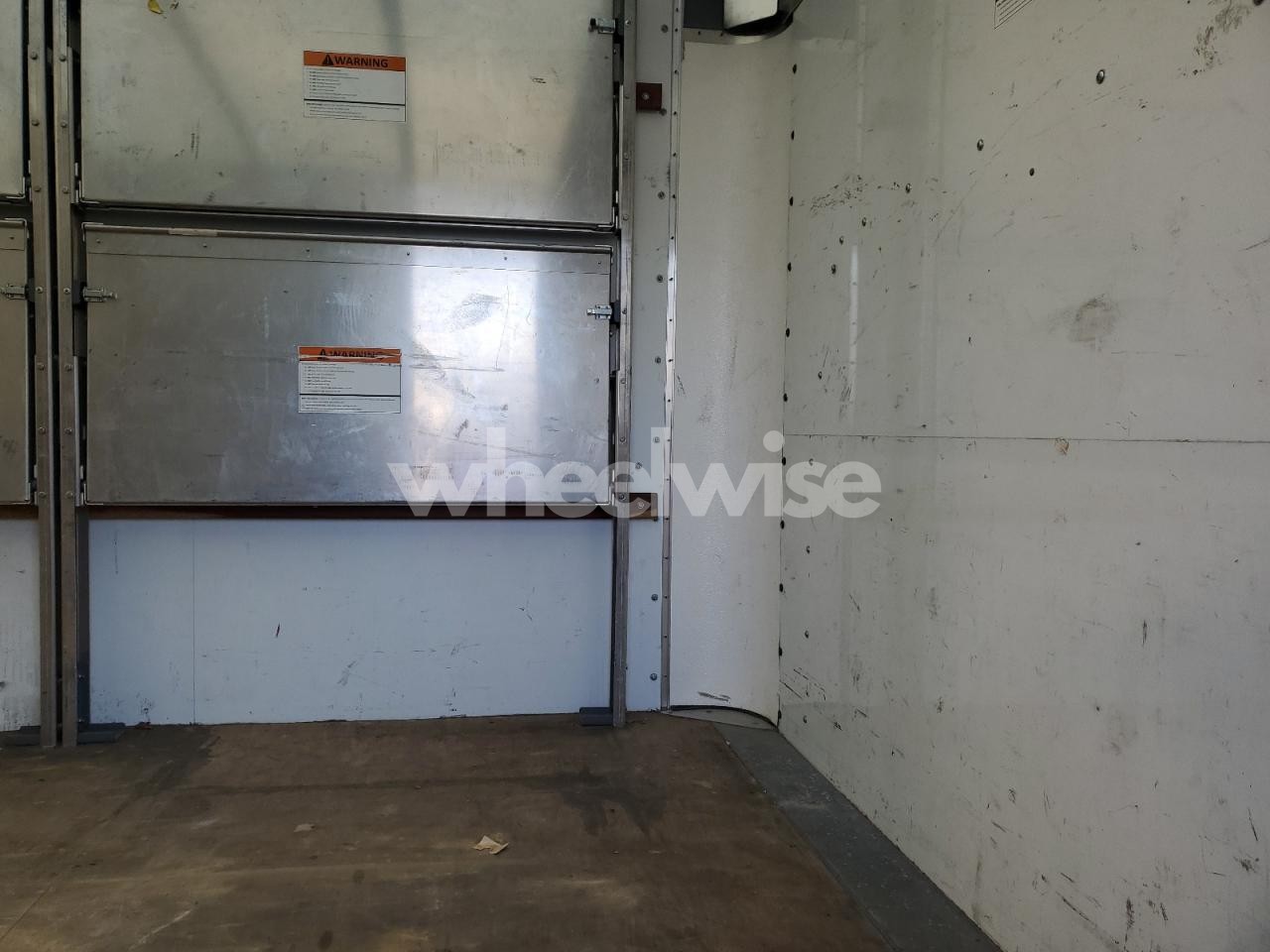 Photo 11 of 2023 GMC SAVANA CUTAWAY G3500 (VIN 7GZ37TC76PN004508)