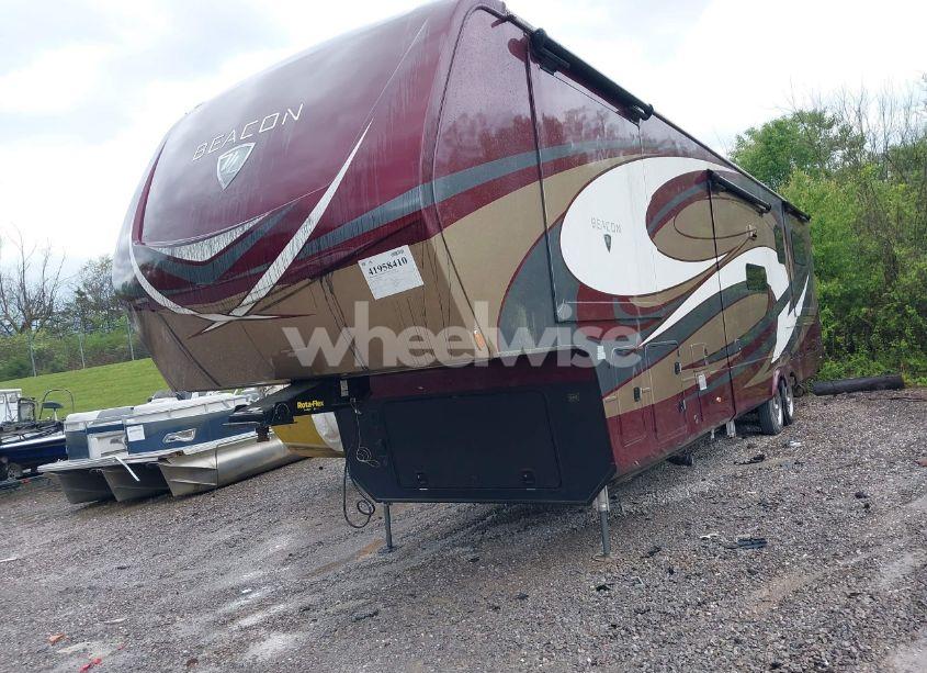 Photo 2 of 2020 Vanleigh Travel TRLR (VIN 7HHBC4227LV200672)