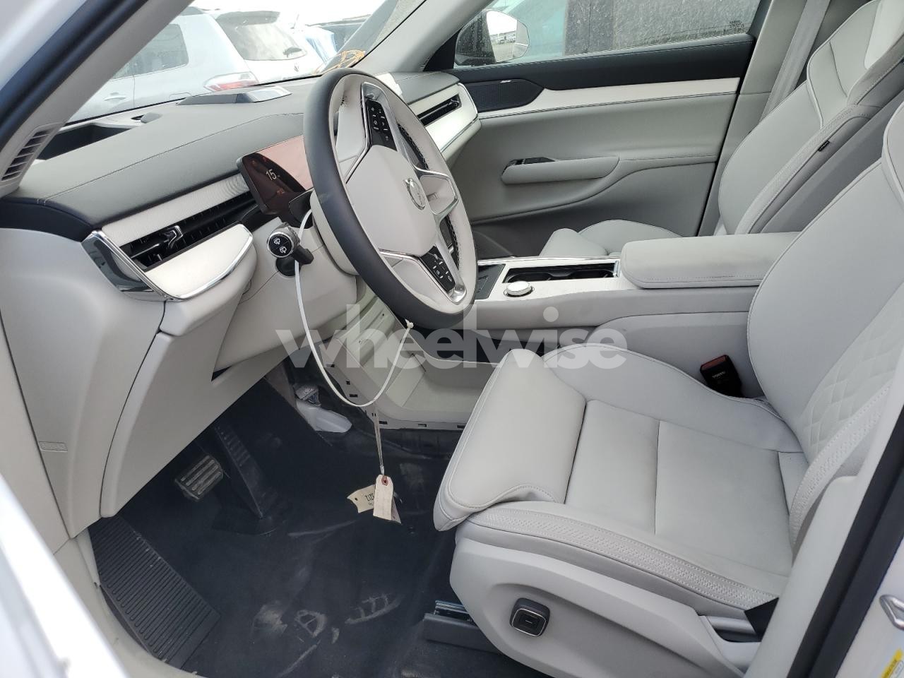 Photo 7 of 2025 VOLVO EX90 PLUS (VIN 7JDEV3VK1SG005115)