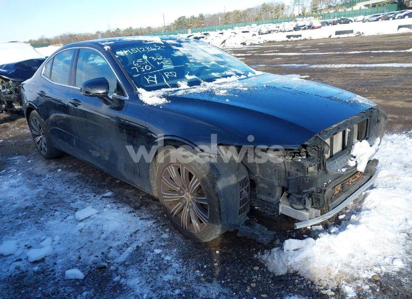 2019 Volvo S60 T5 INSCRIPTION (VIN 7JR102FL4KG013802) main photo