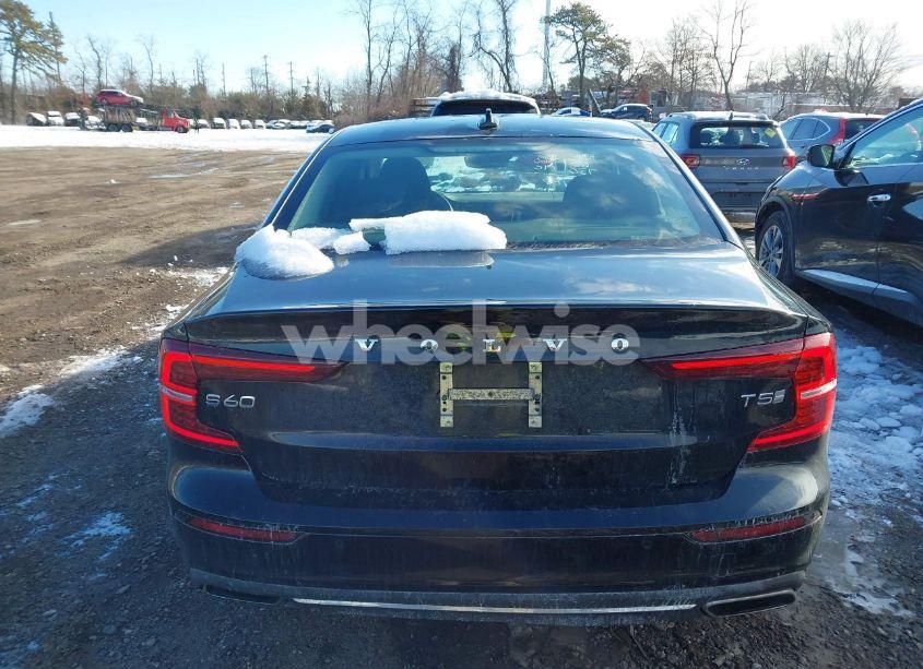 Photo 17 of 2019 Volvo S60 T5 INSCRIPTION (VIN 7JR102FL4KG013802)