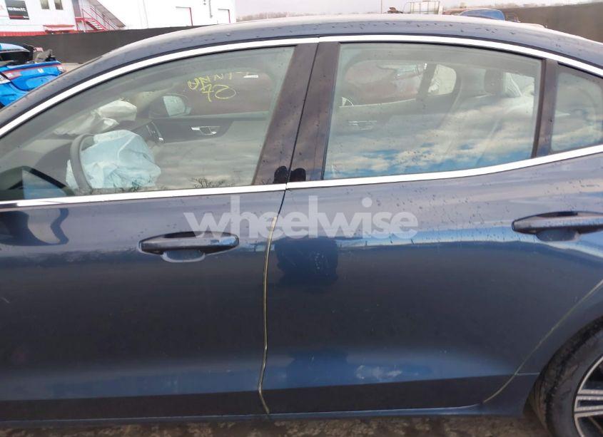 Photo 14 of 2019 Volvo S60 T6 INSCRIPTION (VIN 7JRA22TL3KG002319)