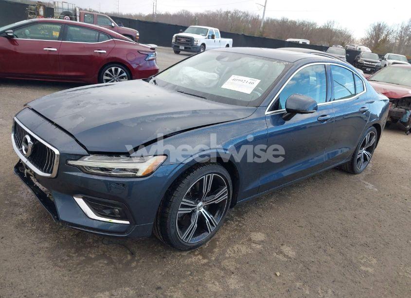 Photo 2 of 2019 Volvo S60 T6 INSCRIPTION (VIN 7JRA22TL3KG002319)