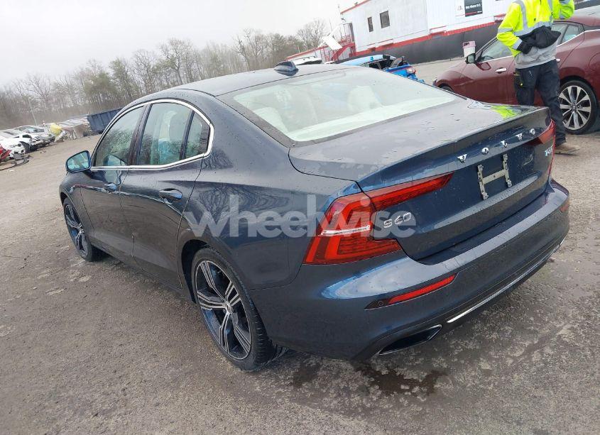 Photo 3 of 2019 Volvo S60 T6 INSCRIPTION (VIN 7JRA22TL3KG002319)