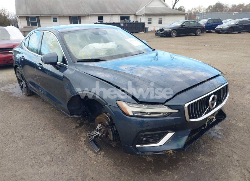 Photo 6 of 2019 Volvo S60 T6 INSCRIPTION (VIN 7JRA22TL3KG002319)