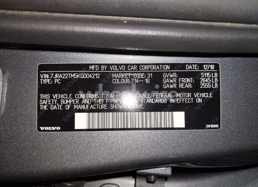 Photo 9 of 2019 Volvo S60 T6 R-DESIGN (VIN 7JRA22TM5KG004212)