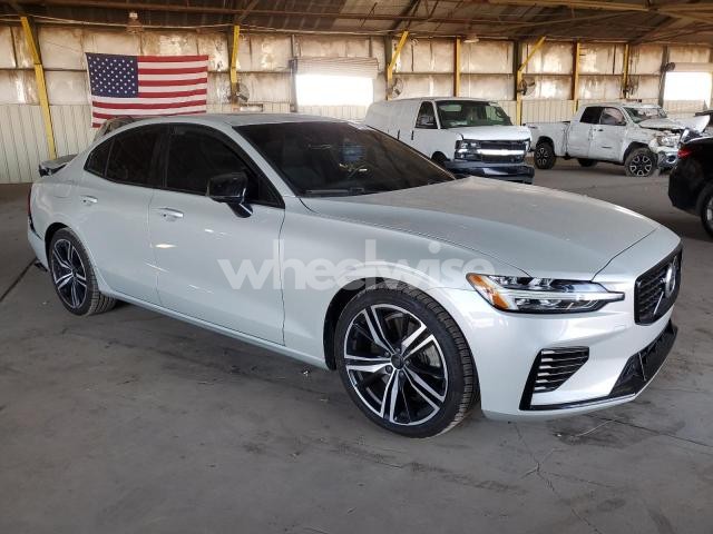 Photo 6 of 2021 VOLVO S60 T8 RECHARGE R-DESIGN N/A (VIN 7JRBR0FM9MG113162)