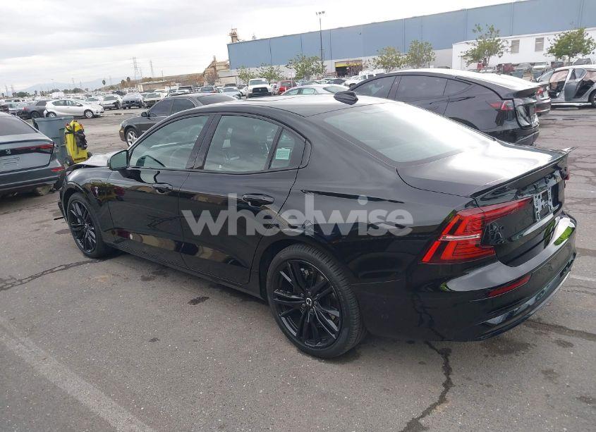 Photo 3 of 2024 Volvo S60 RECHARGE PLUG-IN HYBRID T8 ULTIMATE BLACK EDITION (VIN 7JRH60FJ2RG308259)