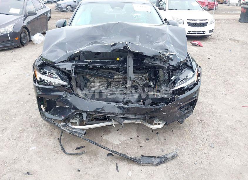 Photo 6 of 2024 Volvo S60 B5 CORE DARK THEME (VIN 7JRL12TK3RG297323)