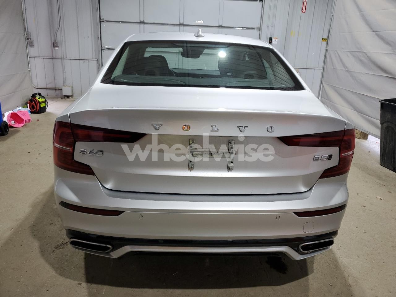 Photo 6 of 2022 VOLVO S60 B5 MOMENTUM (VIN 7JRL12TZ3NG155299)