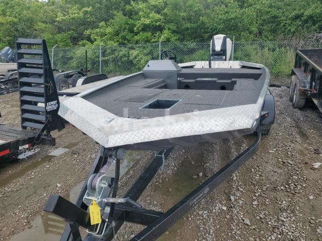 2021 WELLCRAFT BOAT (VIN 7KD1E142XNU002372) main photo