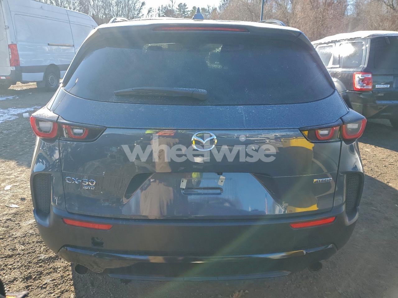 Photo 6 of 2025 MAZDA CX-50 PREMIUM (VIN 7MMVAADW3SN131355)