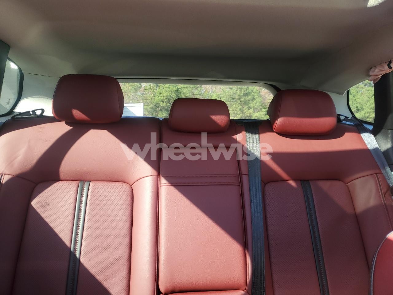 Photo 10 of 2025 MAZDA CX-50 PREMIUM PLUS (VIN 7MMVAAEW3SN138076)