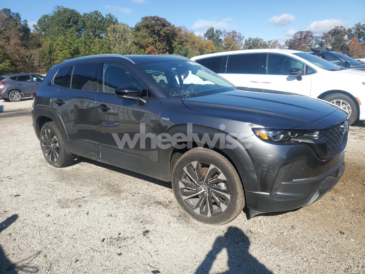 Photo 4 of 2025 MAZDA CX-50 PREMIUM PLUS (VIN 7MMVAAEW3SN138076)