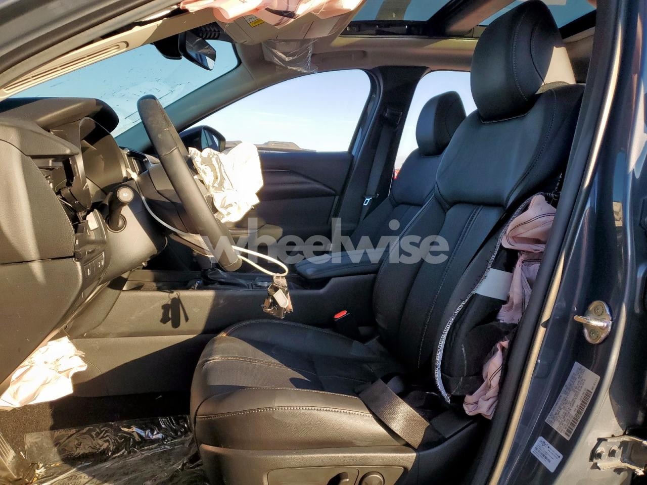 Photo 7 of 2025 MAZDA CX-50 PREMIUM PLUS (VIN 7MMVAAEW4SN123585)